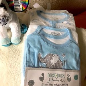 Baby sleepers 3 to 6 months with stuffed animal